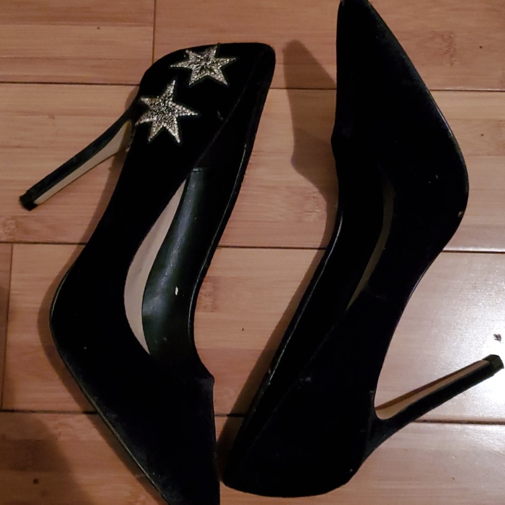 Black shoes